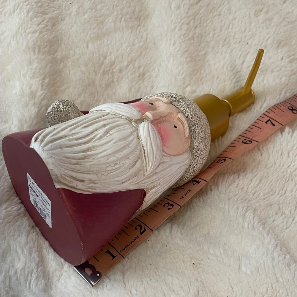 Festive Santa Soap Dispenser - Picture 3 of 3